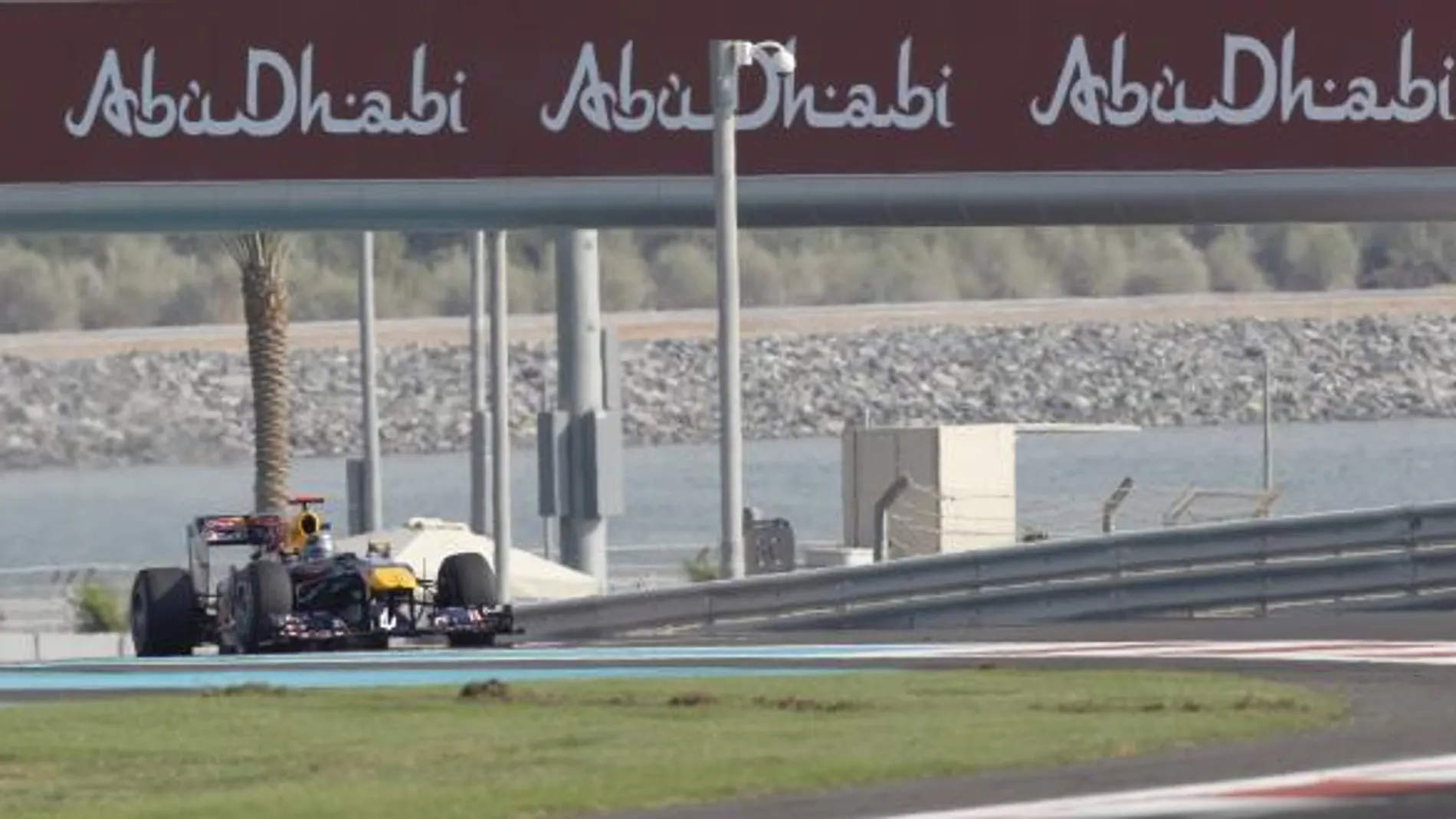 Vettel el mas rápido en la segunda eliminatoria, Alonso sexto