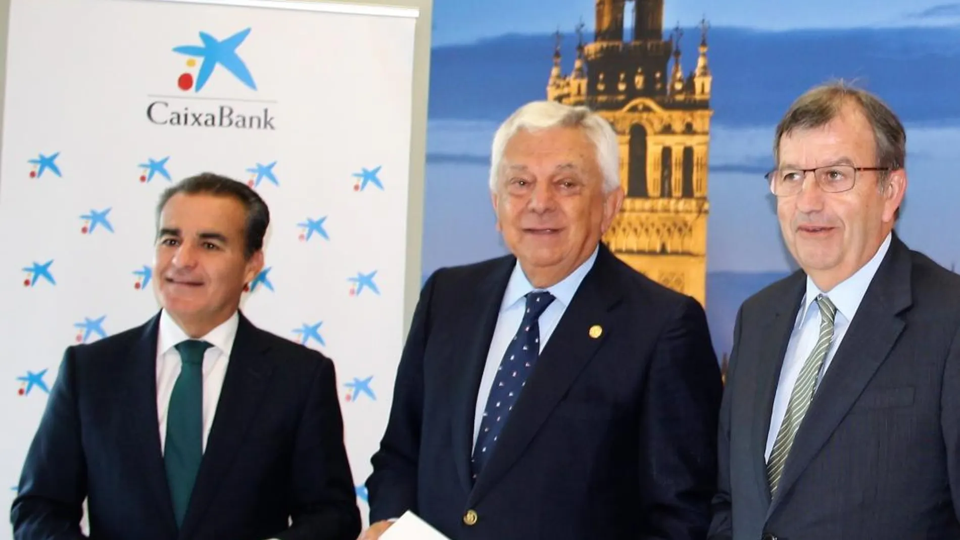 CaixaBank favorece la implantación de empresas locales en Torre Sevilla