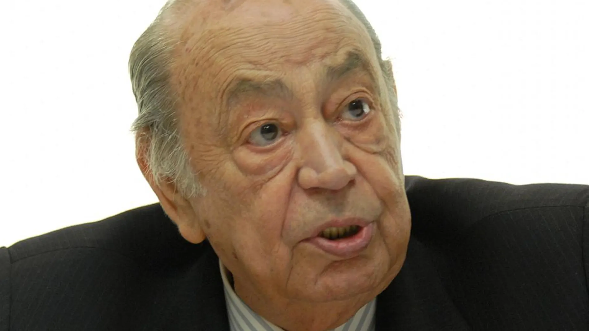VALENCIA.-ABR 2010- Arturo Virosque, presidente de la Cámara de Comercio de Valencia en una entrevista para La Razón. Foto: Richard