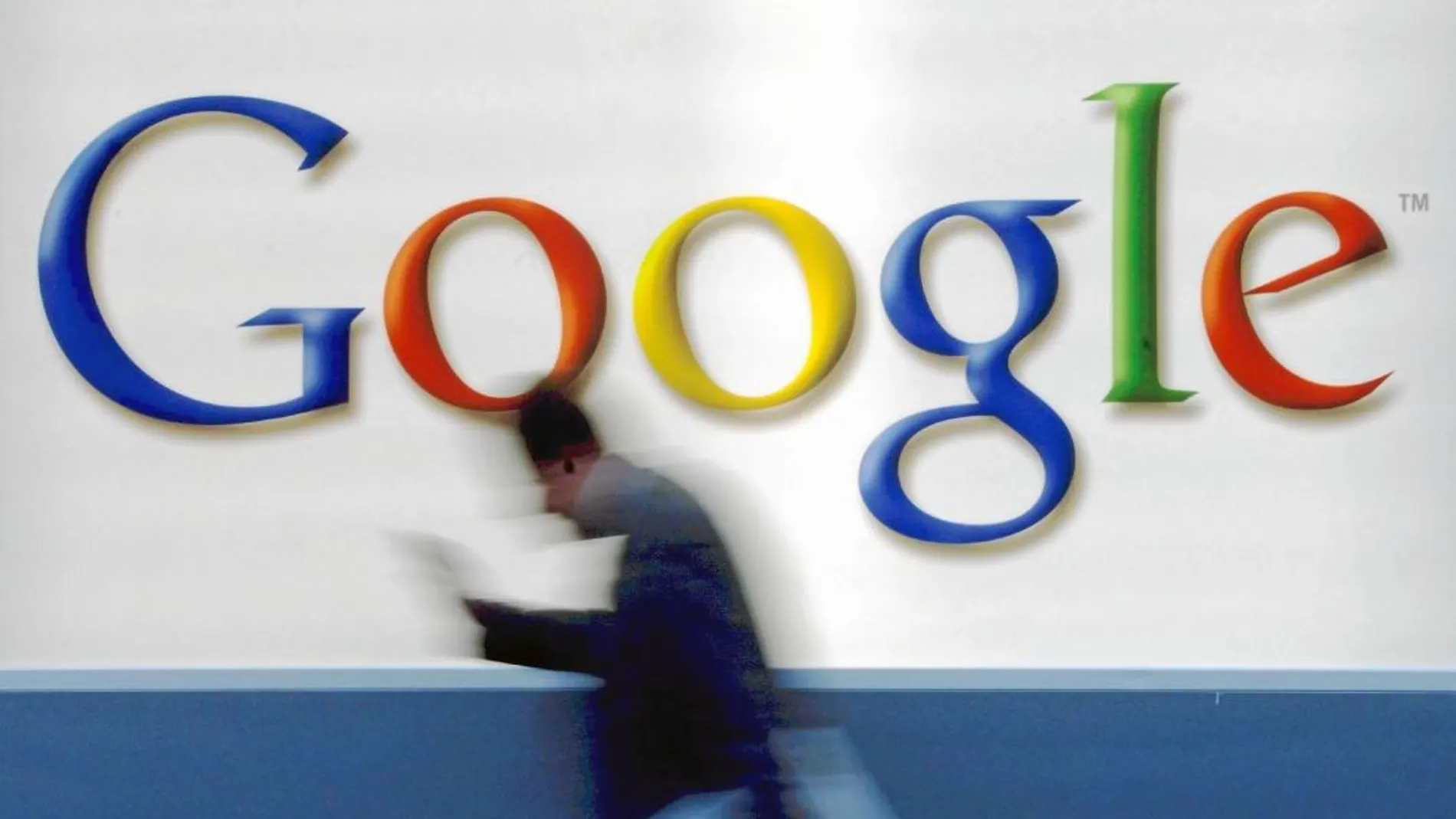 Bruselas ultima otra multa a Google de hasta 9.000 millones