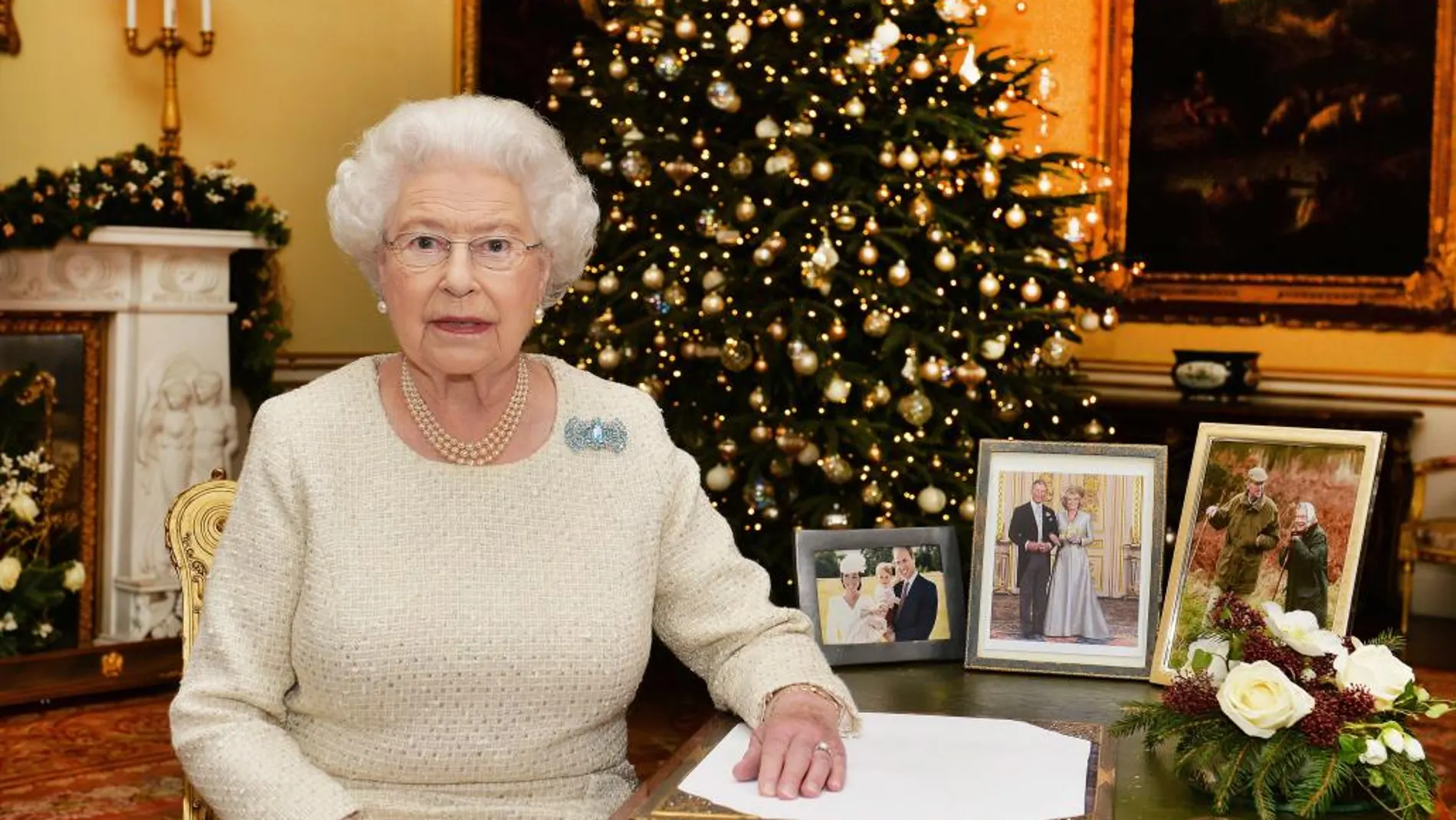 La reina Isabel II, durante su mensaje de Navidad.