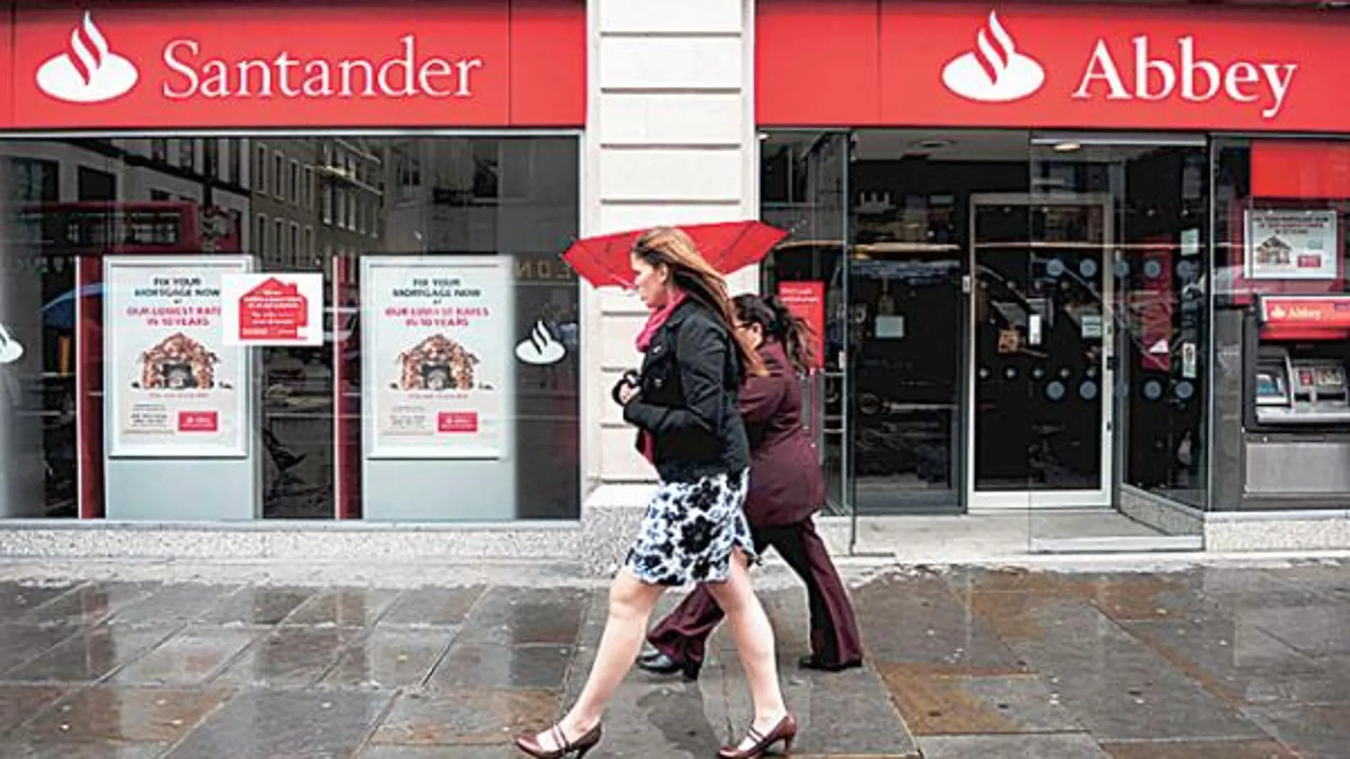 Santander unificará sus tres marcas en Reino Unido en 2010