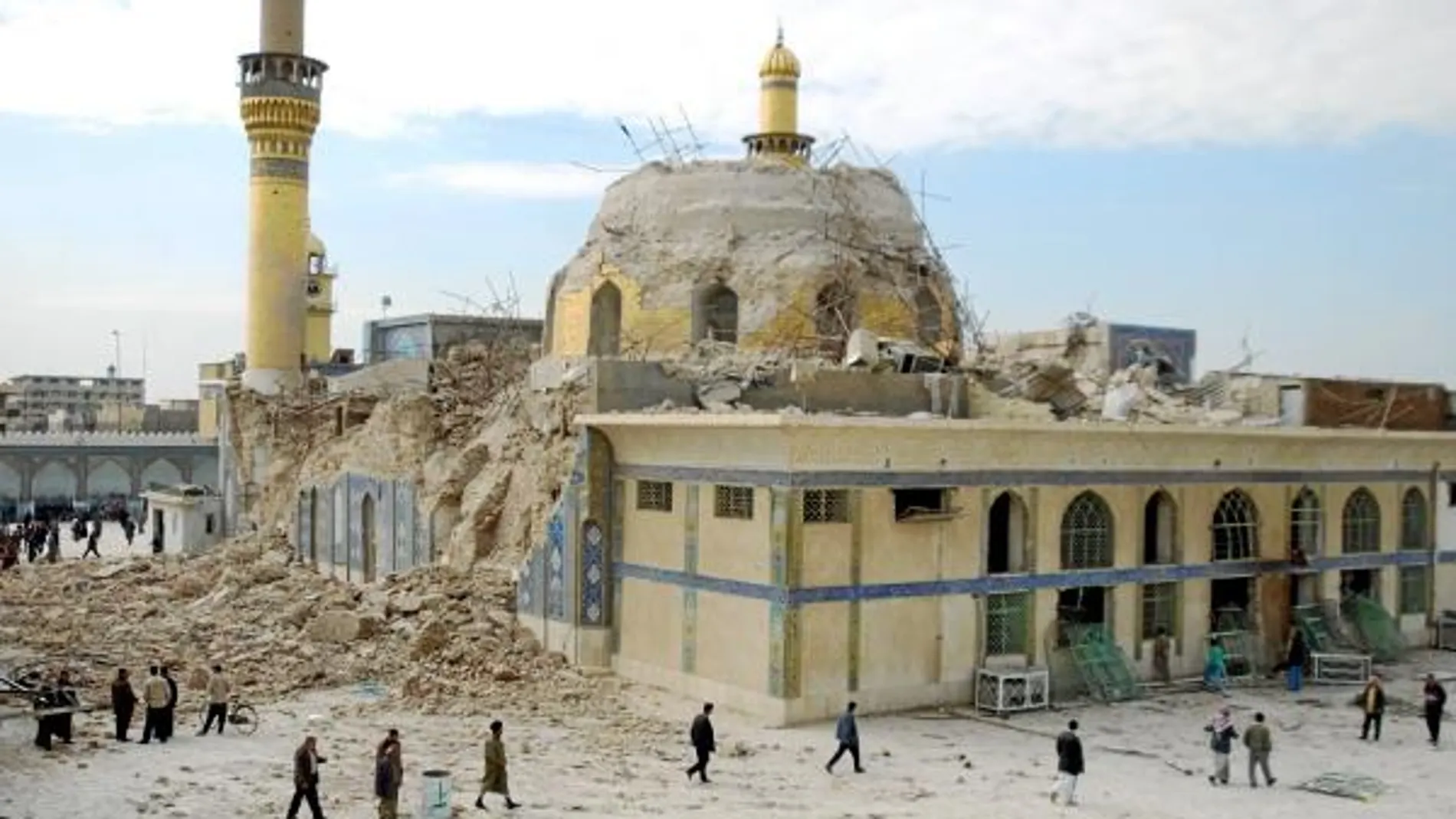 El atentado de Samarra: La explosión de la mezquita chií Al Askari marcó la batalla fratricida