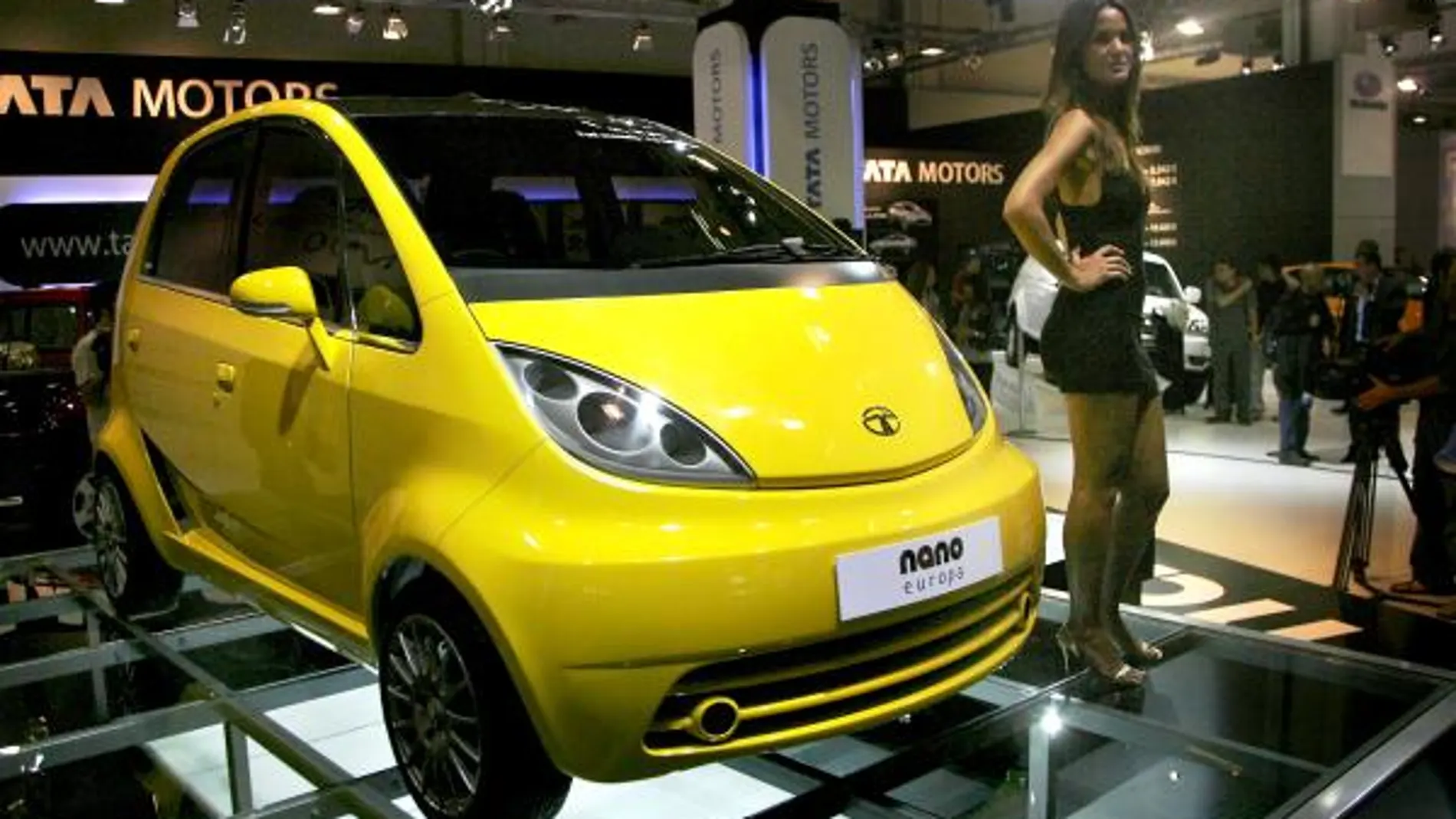 El Tata Nano llegará a Europa en 2011 y costará unos 3.500 euros
