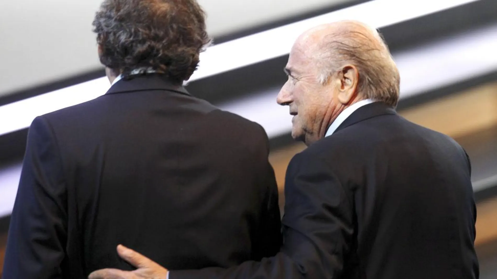 Michel Platini y Blatter