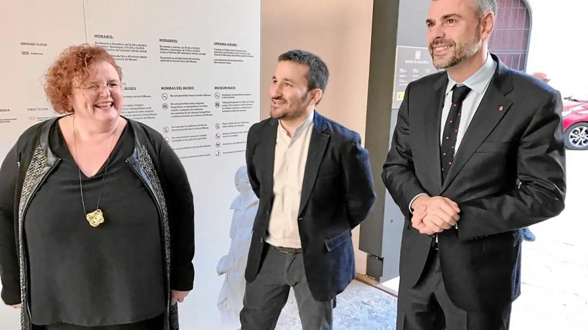 Ruth Mateo, Vicent Marzà y Santi Vila, ayer, en Palma, en la presentación del documento