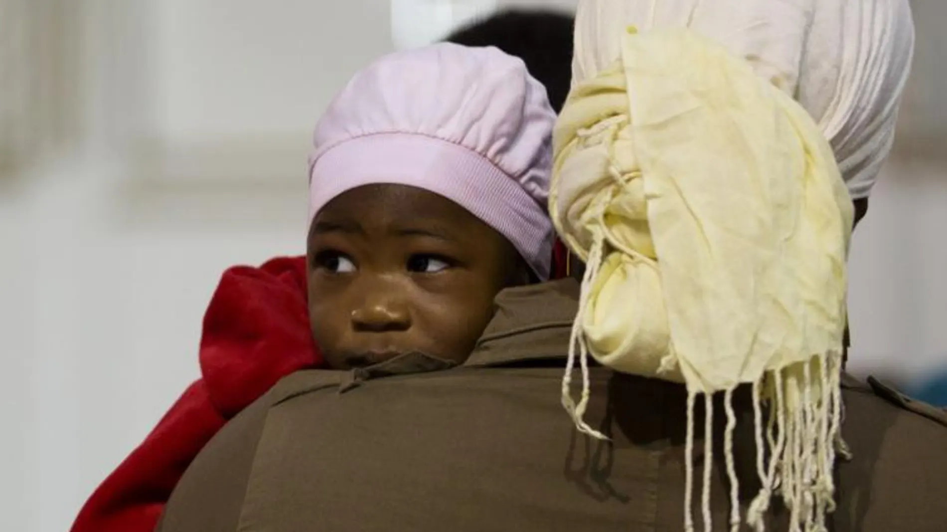 Para las pequeñas que ya están occidentalizadas puede suponer los mismos riesgos físicos y un enorme choque psicológico