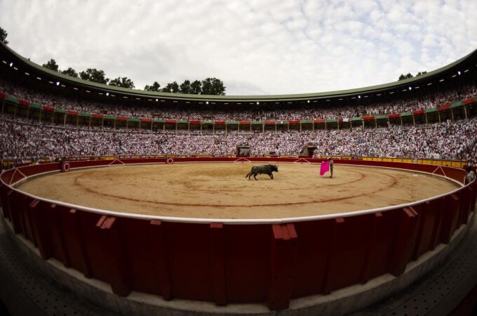 Panorámica de la plaza de toros de Pamplona