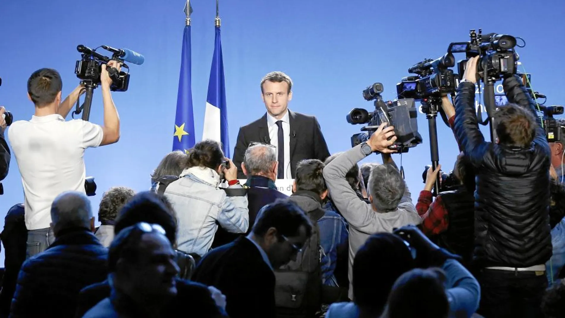 Emmanuel Macron ayer en la presentación de su candidatura