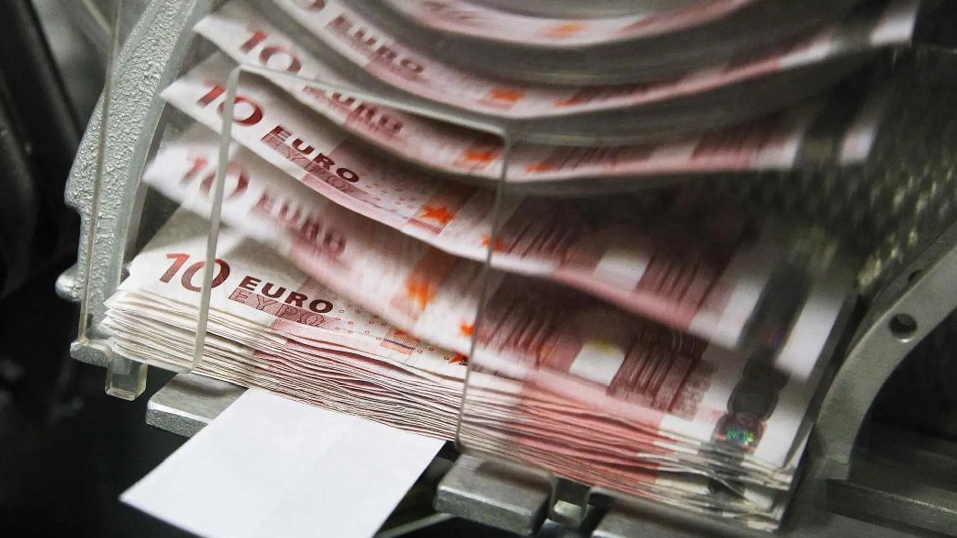 España capta 4.015 millones de euros pero vuelve a pagar por emitir letras