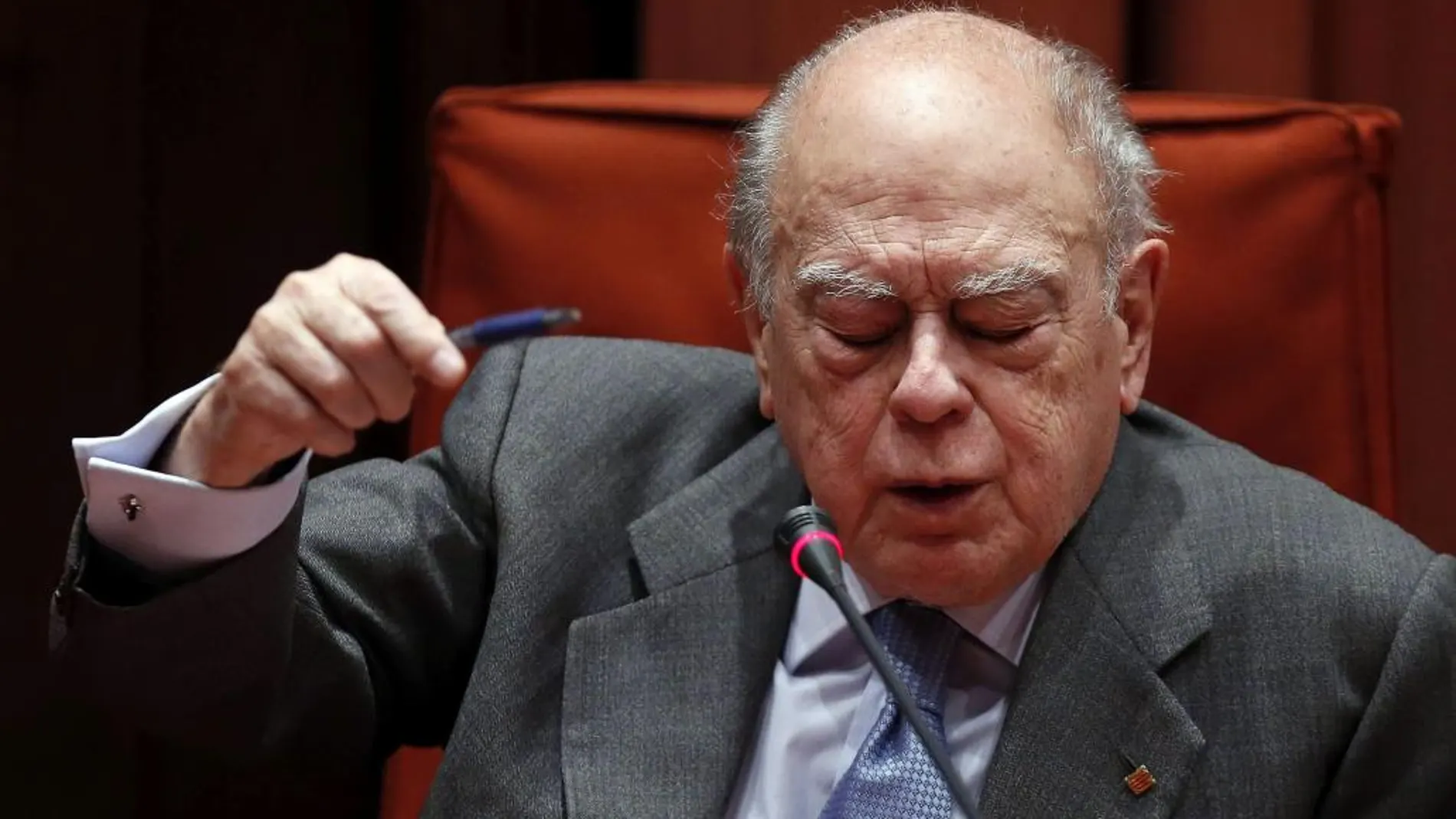 El expresidente de la Generalitat Jordi Pujol, durante su comparecencia ante la comisión de investigación del Parlament