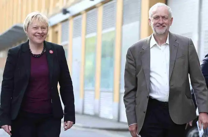 Una diputada desafiará a Corbyn como líder laborista