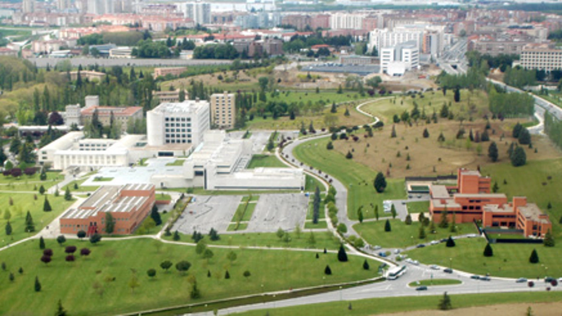 Imagen aérea de la universidad de Navarra