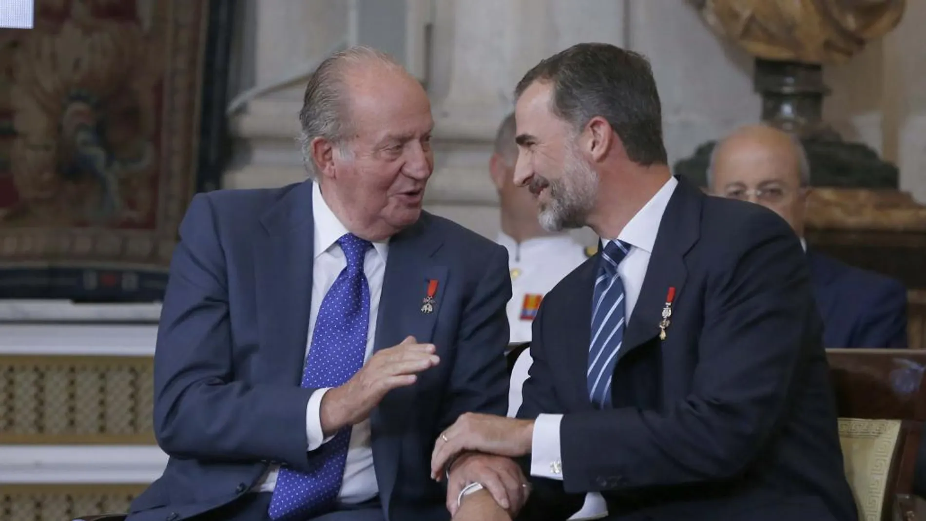 Don Juan Carlos y el Rey Felipe VI