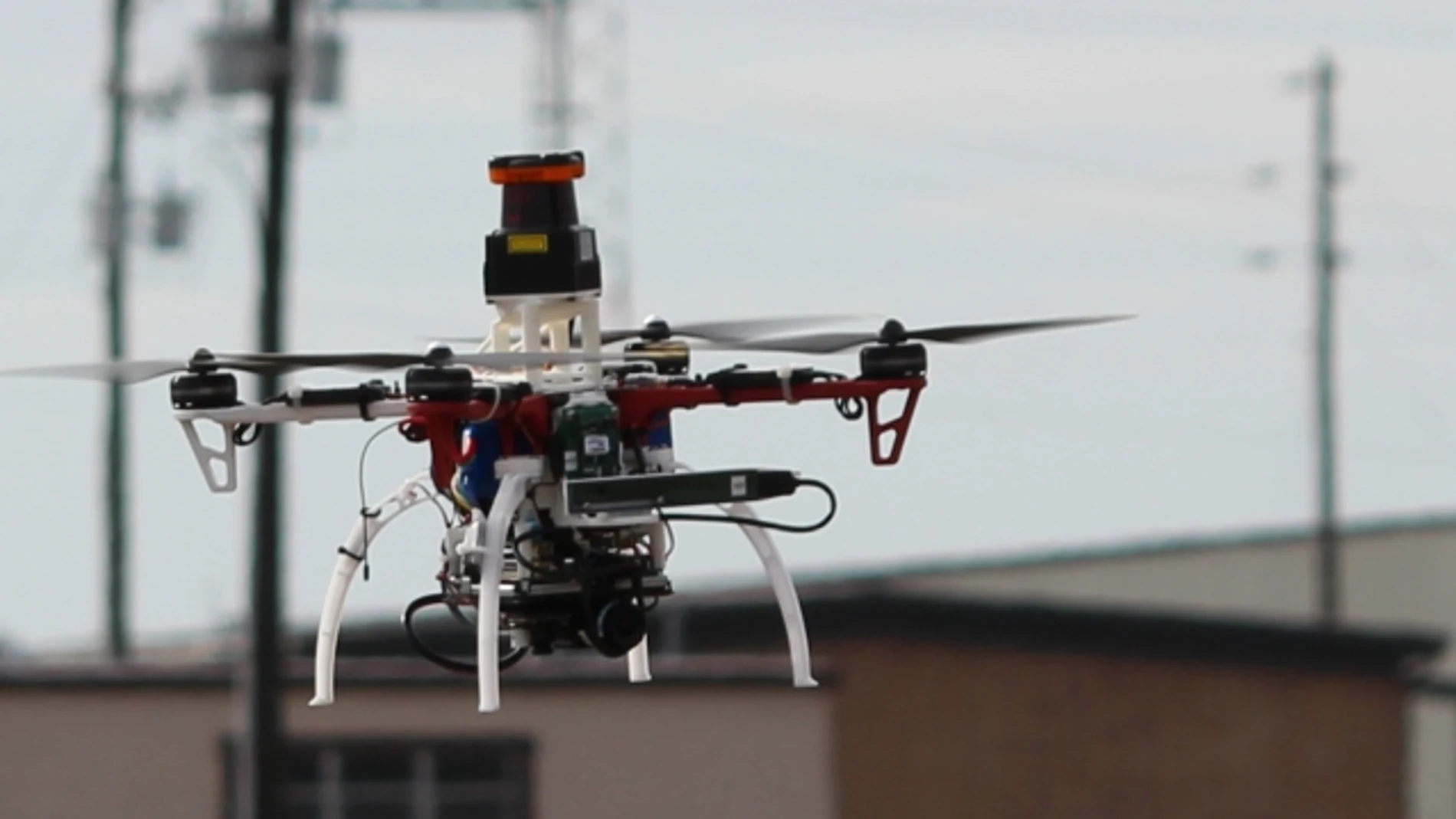 Pruebas realizadas por los científicos del MIT con uno de los drones