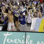  Tenerife revivió con el ascenso a Primera los carnavales teñido de azul y blanco