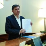 José Antonio Bermúdez de Castro, secretario general del PP, presentó hoy una solicitud de comparecencia del presidente de Gobierno, Pedro Sánchez. Foto: Twitter @PPopular.