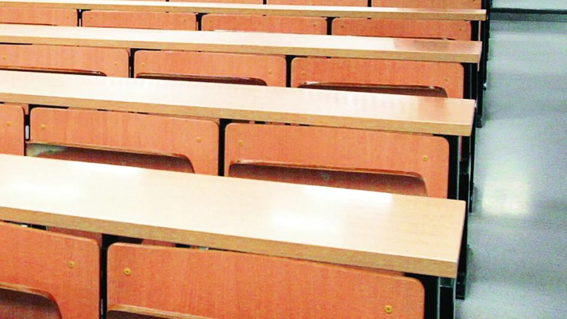 Las aulas de las facultades andaluzas se han ido vaciando progresivamente