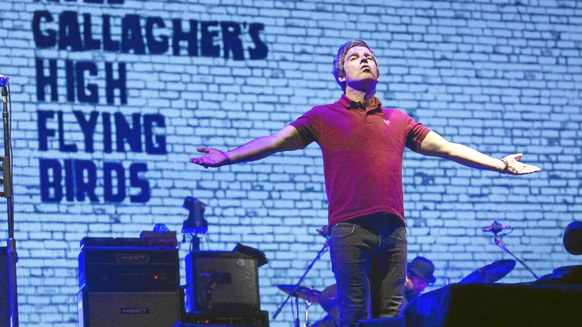Noel Gallagher, la mitad de Oasis, se dio un baño de masas en Benicàssim