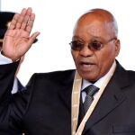 Foto de archivo del presidente sudafricano, Jacob Zuma, mientras jura el cargo durante su investidura en Union Buildings, Pretoria (Sudáfrica) el 9 de mayo de 2009