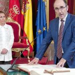 El consejero económico de desarrollo económico, Manu Ayerdi, toma posesión ante Uxue Barkos