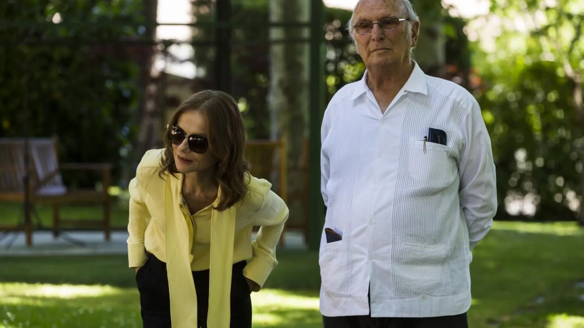 Isabelle Huppert y Carlos Saura, ganadores del Prix Diálogo / Foto: Alberto R. Roldán