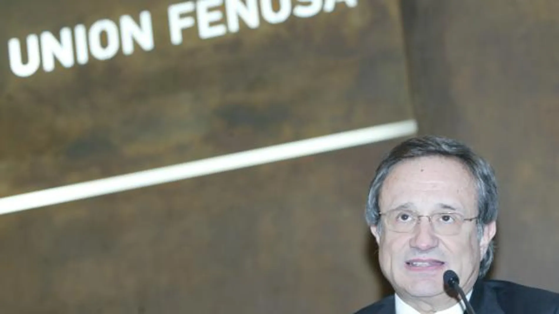 «El coste de las renovables llevan al sistema eléctrico a una situación insostenible"