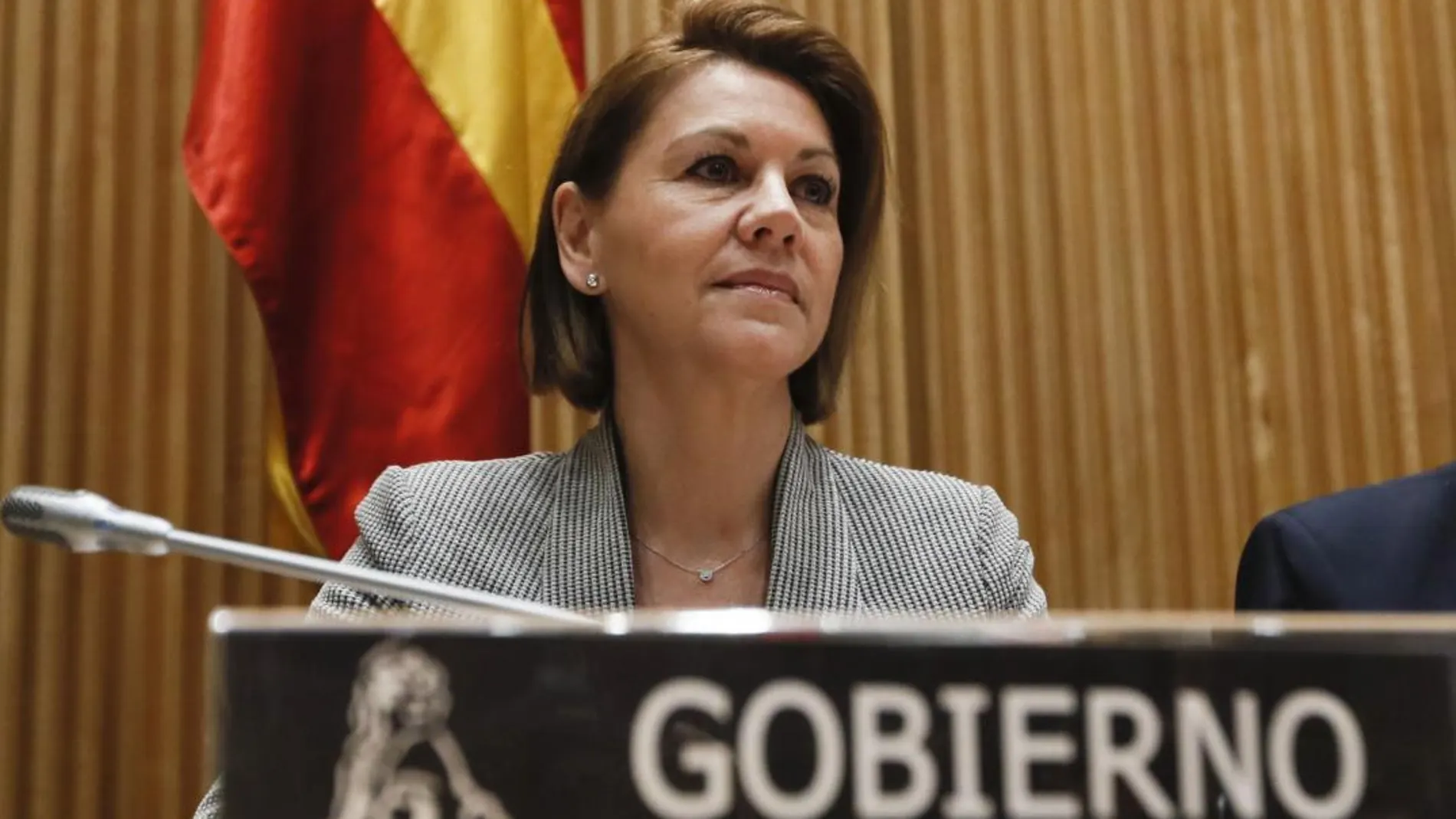 La ministra de Defensa, María Dolores de Cospedal, durante su comparecencia hoy en la comisión de Defensa del Congreso