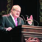 El historiador y americanista Ramón Serrera, ayer, en el Teatro Lope de Vega