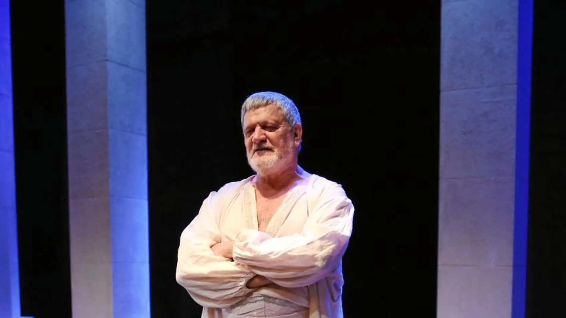 Vicente Cuesta/ Actor