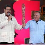 Nicolás Maduro y Diosdado Cabello, en su programa televisivo «Con el mazo dando»