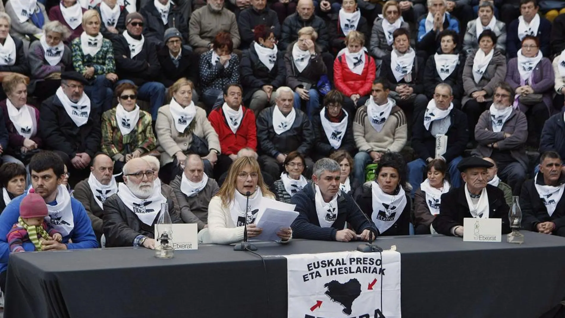 Colectivo de familiares de presos de ETA, Etxerat, el pasado mes de enero en San Sebastián.