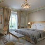 Coco Chanel, pasó sus últimos años de vida en una suite del Hotel Ritz de París.