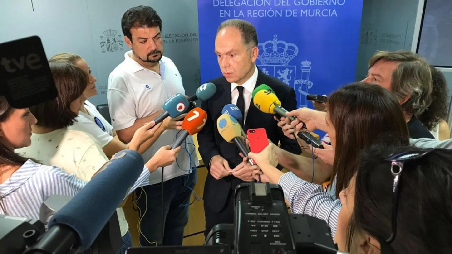 El presidente de Adif, Juan Bravo, ayer en la Delegación del Gobierno
