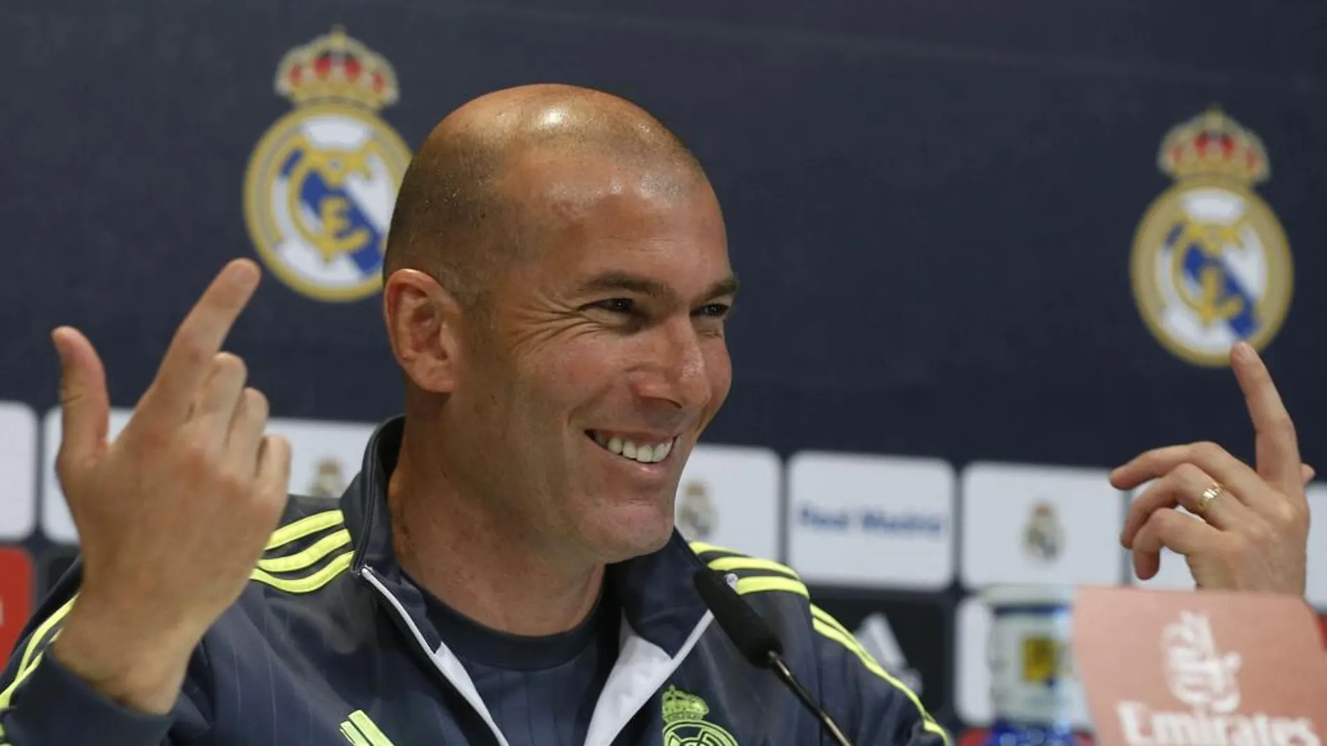 El entrenador del Real Madrid, el francés Zinedine Zidane, durante la rueda de prensa posterior al entrenamiento