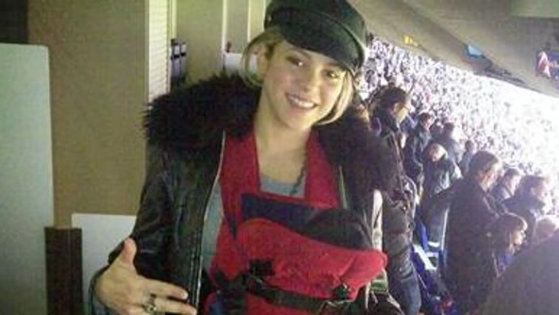 Shakira, en el Camp Nou con su hijo