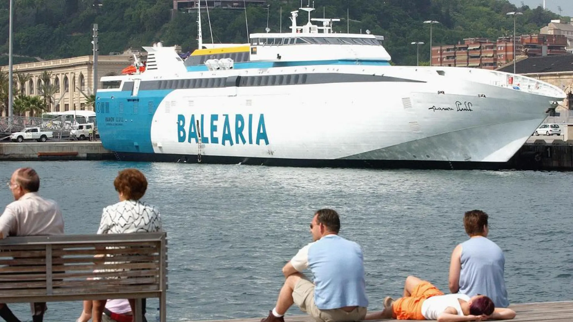 Una embarcación de Baleària cederá un barco con capacidad para 1.200 personas