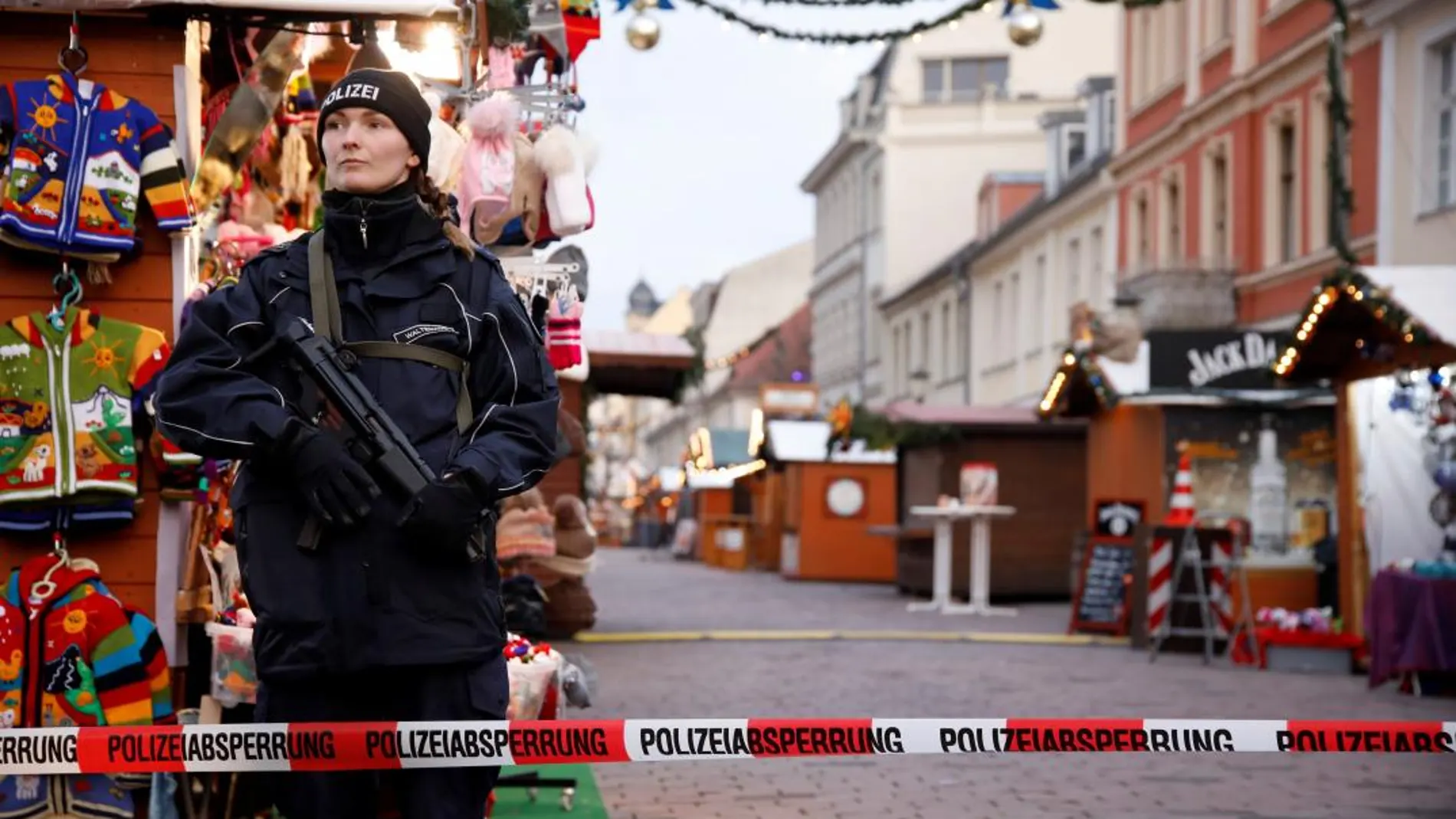 La Policía monta guardia en el mercado navideño de Postdam
