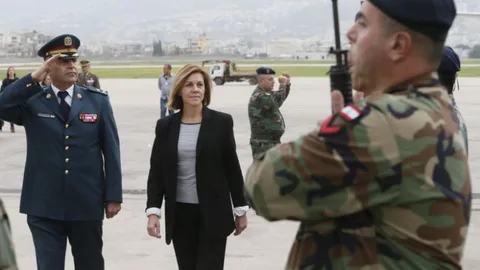 La ministra de Defensa aterriza en Líbano