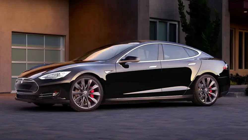El Tesla Model S es una berlina eléctrica de lujo
