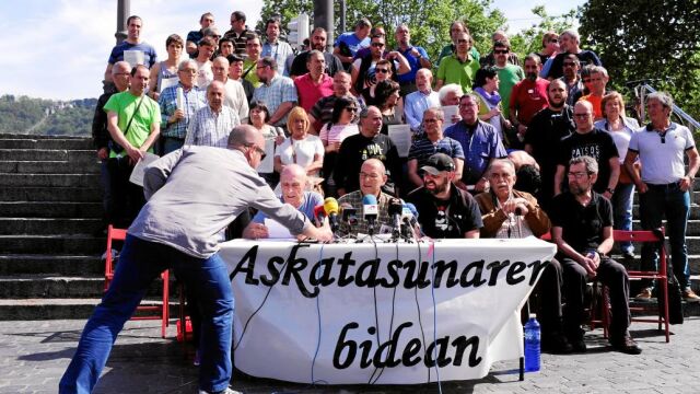 Askatasunaren Bidean escenificó ayer en Bilbao su escisión de Sortu, al que acusan de «reformista y oportunista»