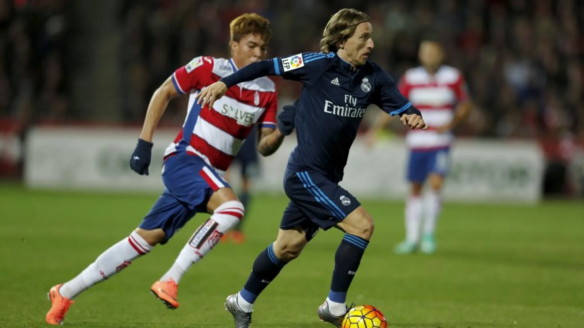 Modric, durante el partido del Real Madrid ante el Granada.