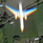 Obras del artista y activista digital James Bridle, «Rainbow plane»