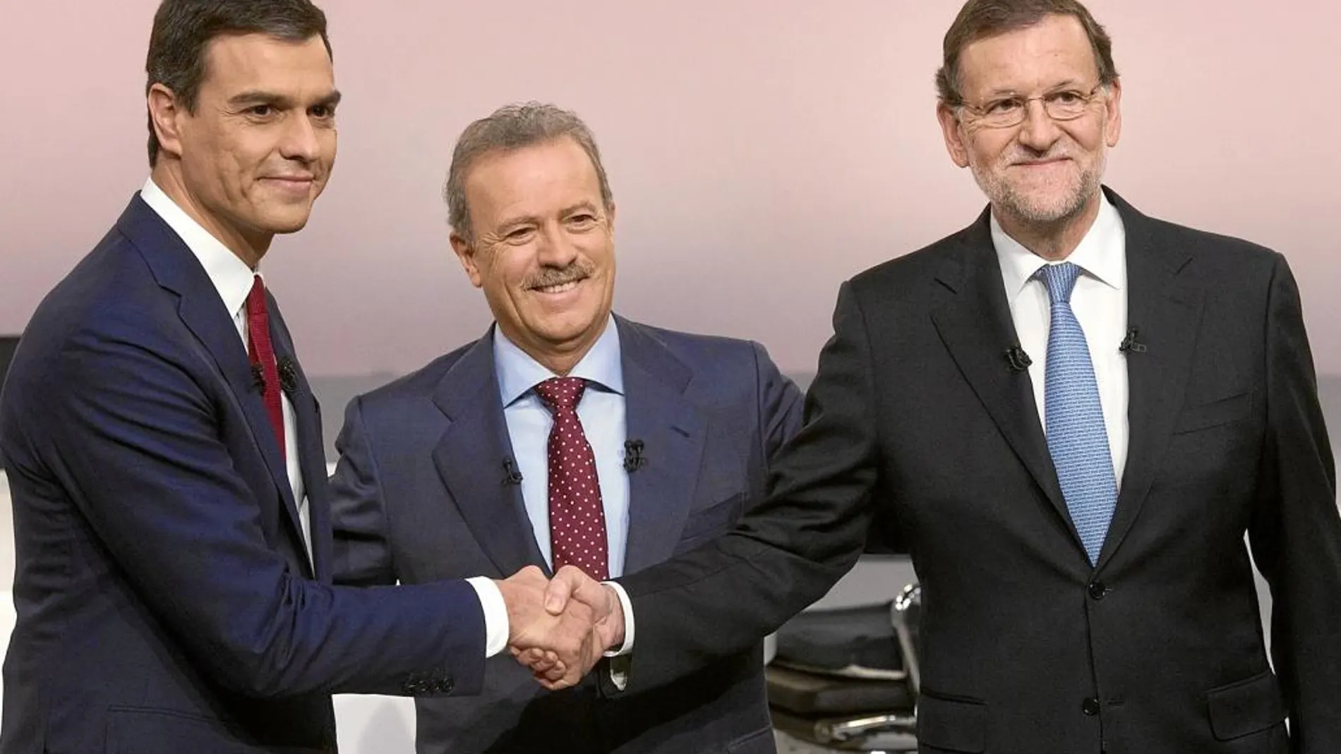 Rajoy-Sánchez (2015) En esta ocasión, el candidato socialista perdió toda credibilidad cuando tachó a Mariano Rajoy de «indecente». El tono bronco de Sánchez fue la tónica de un debate en el que se limitó a atacar al popular