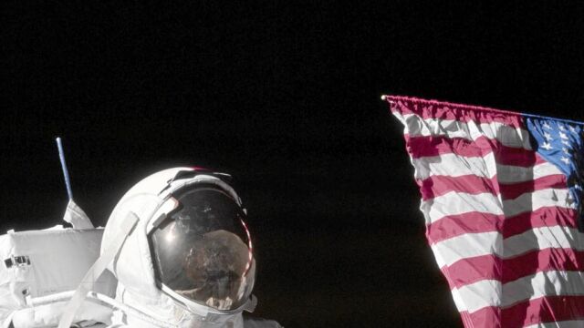 El 11 de diciembre de 1972, Cernan se convertía en la decimosegunda persona que visitaba la Luna