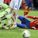 Villa no encontró el camino del gol en su regreso a El Molinón, el estadio que le idolatra y que le vio hacerse futbolista