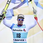  El suizo Feuz gana el descenso en St. Moritz y el italiano Fill el Globo