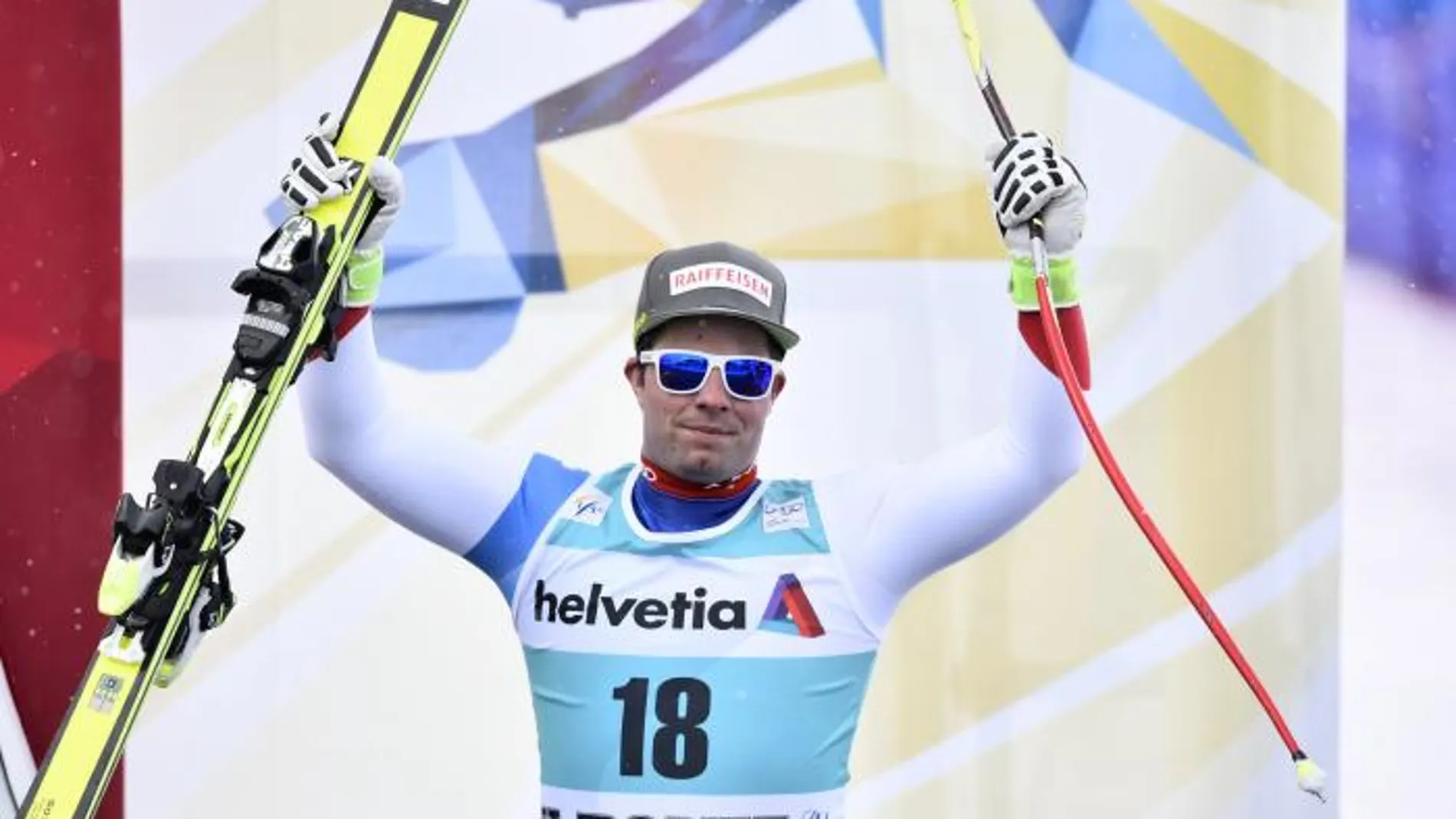El suizo Beat Feuz vencedor en el descenso de St. Moritz