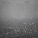 La ciudad de Pekín bajo la contaminación