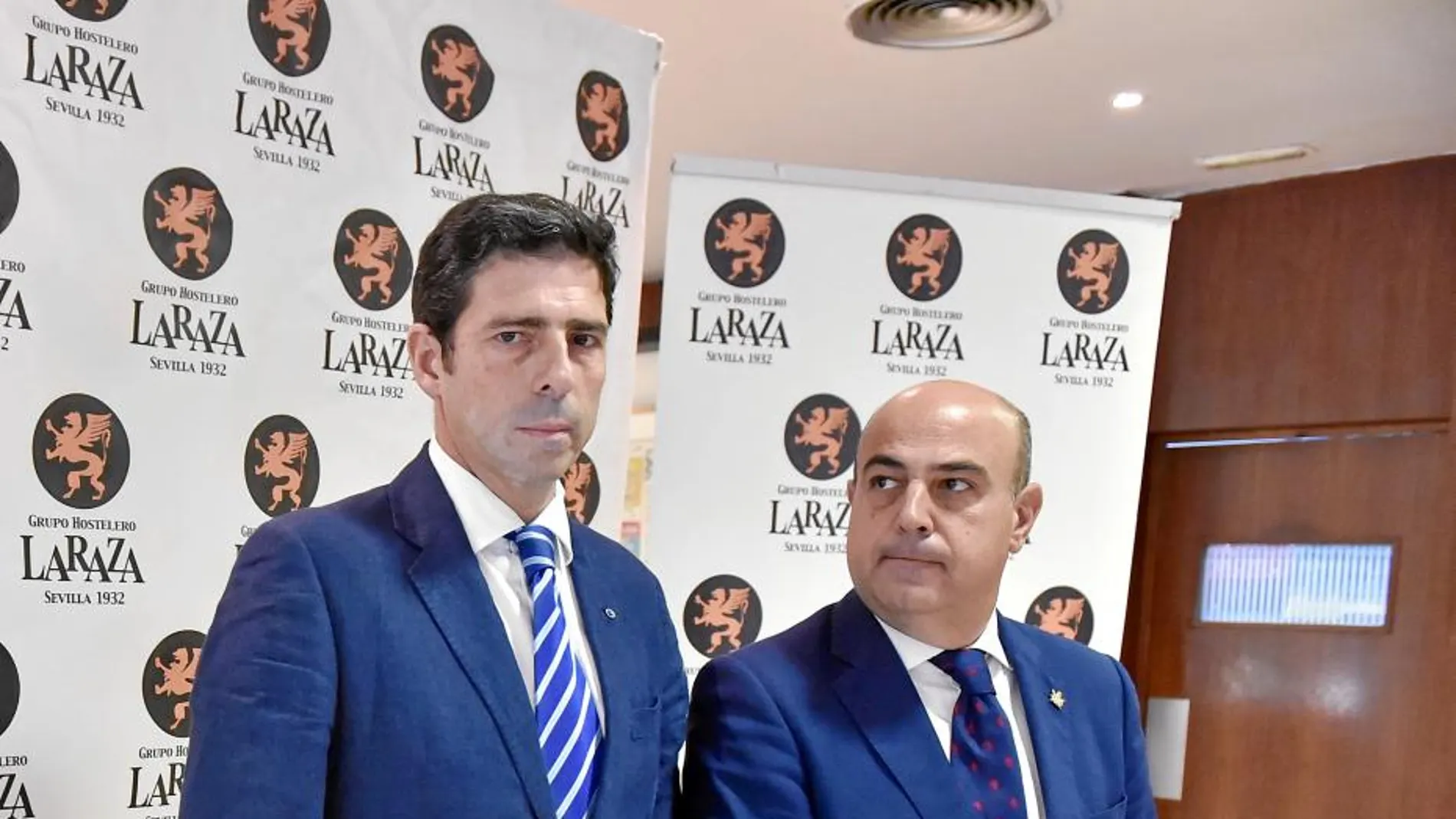 Pedro Sánchez-Cuerda (d) y José Ignacio de Rojas, empresarios del Grupo La Raza